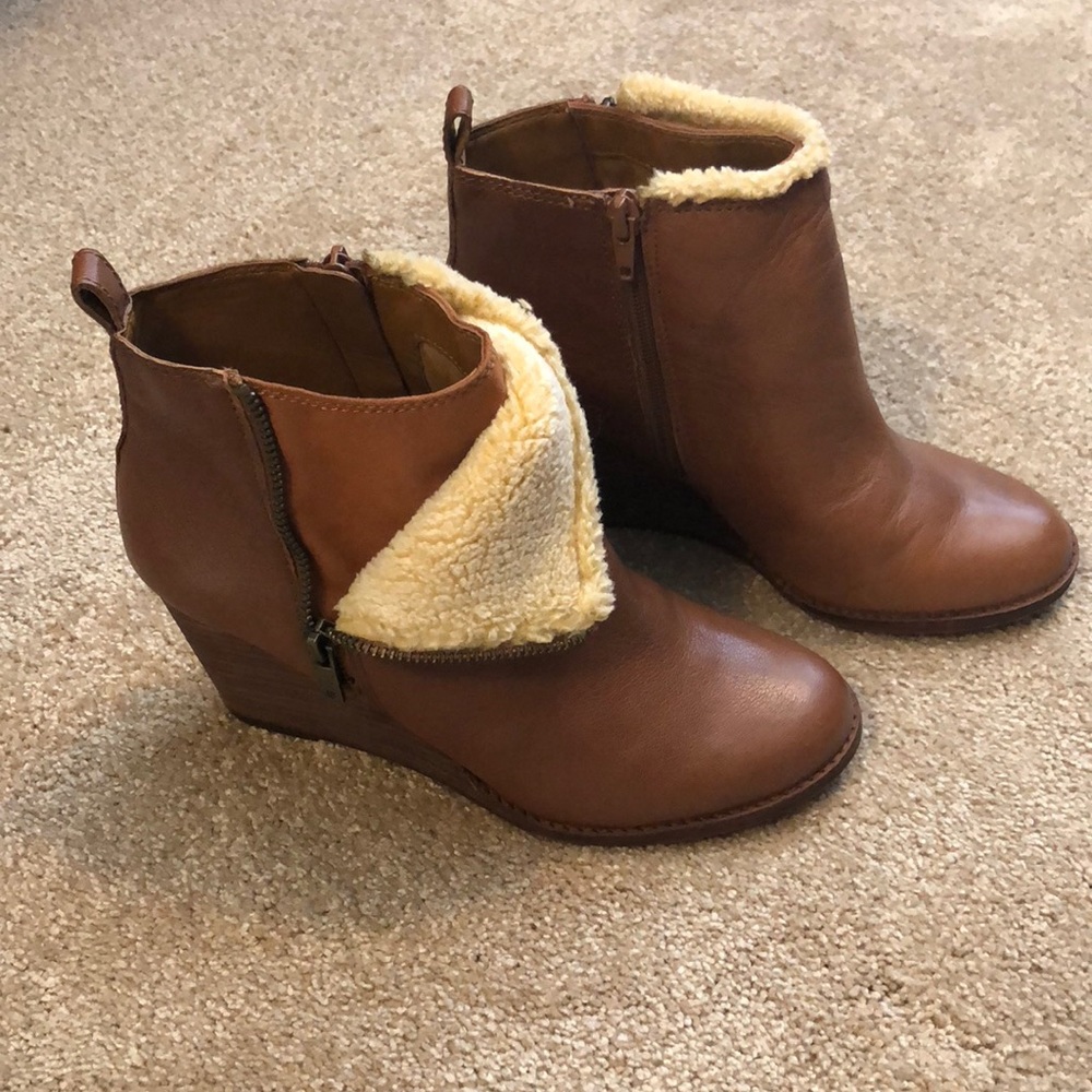 ❤️💕 2x HOST PICK💕❤️ LUCKY BRAND leather bootie.